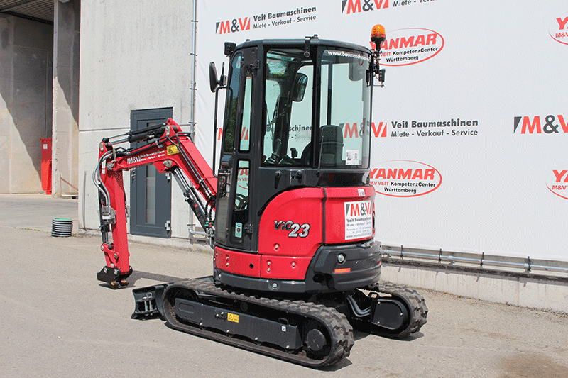 Seitenansicht des Yanmar VIO 23-6 Nullheckbaggers zur Miete in Stuttgart – kompakte Bauweise, ideal für Erdarbeiten auf innerstädtischen Baustellen, im Garten- und Landschaftsbau