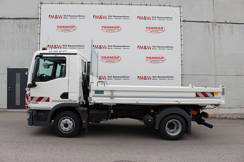 Seitenansicht des MAN TGL 8.190 4x2 BB Kipper