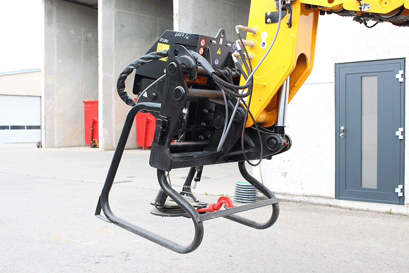 Seilwinde am Pegasus 50.25 Rotor-Lader – präzises und sicheres Heben von Lasten mit Seil im Baustelleneinsatz