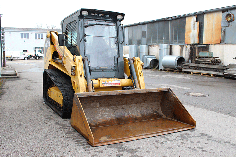 Gehl RT 210 Kettenlader zur Miete in Stuttgart – leistungsstarker Raupenlader für Erdarbeiten, Materialumschlag und vielseitige Baustelleneinsätze im Raum Stuttgart.