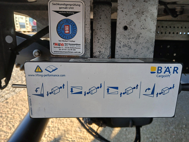 Einfache Bedienung der Hub Bühne