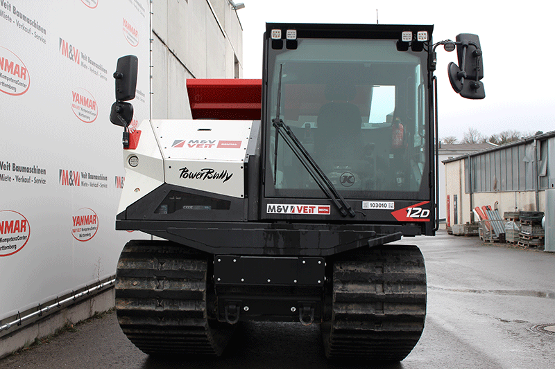 PowerBully 12D Kettendumper Frontansicht – kompakte Bauweise, robuste Konstruktion und optimale Sicht für sicheres Arbeiten auf anspruchsvollen Baustellen