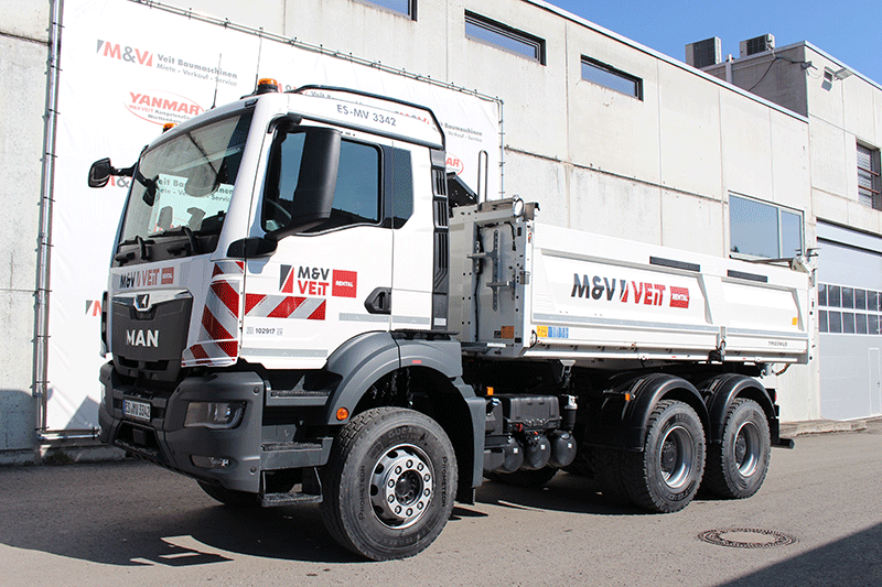 MAN TGS 33.480 3 Achser Kipper zur Miete – robuster Baustellen-Lkw für den Transport von Schüttgut, Baumaterial und Aushub im Bau- und Transporteinsatz.