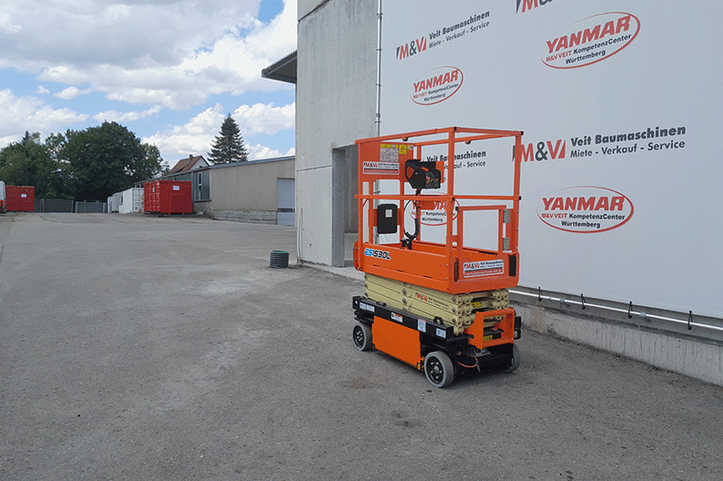 JLG ES1530 Scherenarbeitsbühne zur Miete, bereit für den Einsatz auf Baustelle oder im Innenbereich