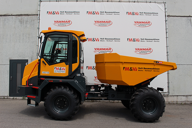 Seitenansicht des Bergmann C 810 Raddumpers mit Fahrerkabine und Mulde – leistungsstarker Raddumper für Materialtransport und Erdarbeiten im Tief- und Gartenbau