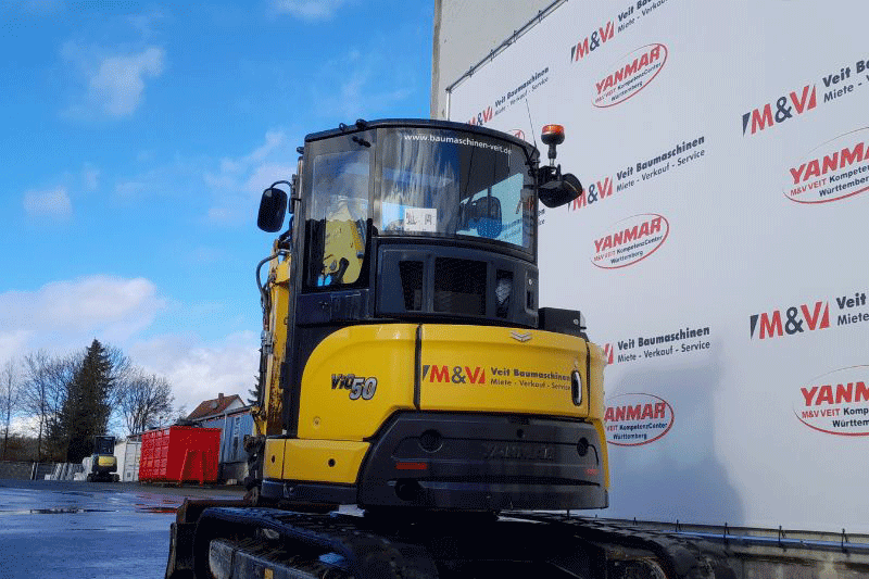 Yanmar Vio 50-6A mit robuster Konstruktion – widerstandsfähiger 5-Tonnen Nullheckbagger mit stabiler Rahmenbauweise und langlebigen Komponenten für anspruchsvolle Baustelleneinsätze im Tief- und GaLaBau.