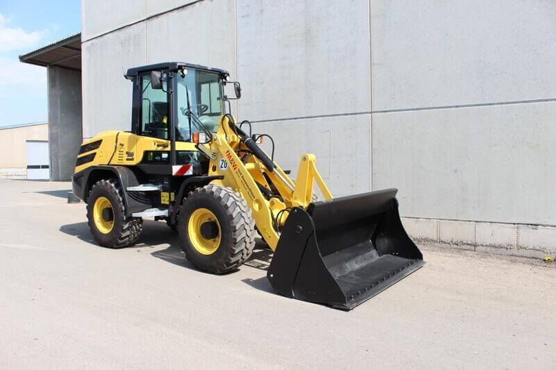 Frontansicht Yanmar V100