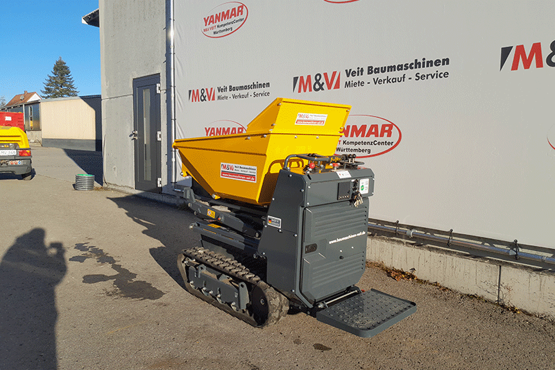 Der Bergmann C 901 Hochkipper Elektrodumper im Indoor-Einsatz – emissionsfrei, leise und ideal für Arbeiten in Hallen und geschlossenen Bereichen.