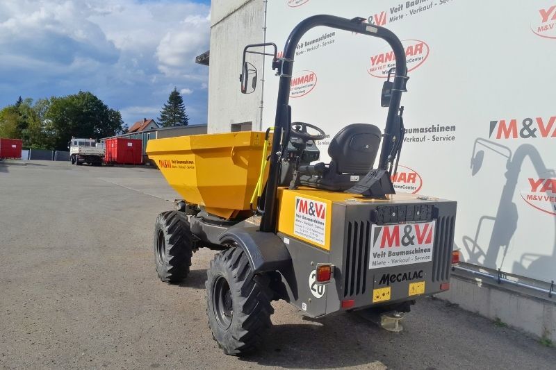 Der Mecalac 3.5SH zeigt seine robuste Kraft und Vielseitigkeit  für Ihre Bauprojekte