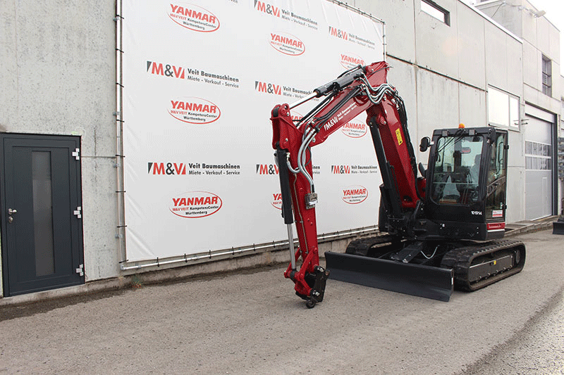 Vorderansicht des Yanmar ViO 80-2 PB Baggers – stabile Bauweise mit kraftvollem Ausleger für präzise Arbeiten auf der Baustelle