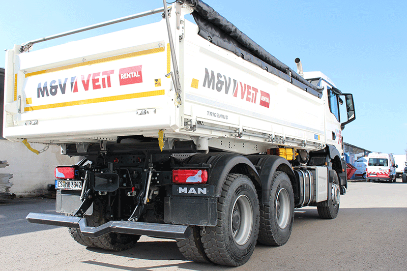 MAN TGS 33.480 3 Achser Kipper mit 18 Tonnen Nutzlast – leistungsstarker Baustellen-Lkw für den Transport großer Materialmengen im Bau- und Erdbau