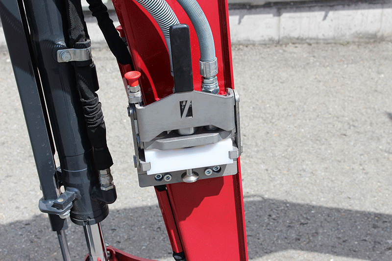 Yanmar VIO 23-6 Nullheckbagger mit M&V Lock Schnellwechselsystem für schnellen und sicheren Werkzeugwechsel auf der Baustelle – ideal für flexible Einsätze