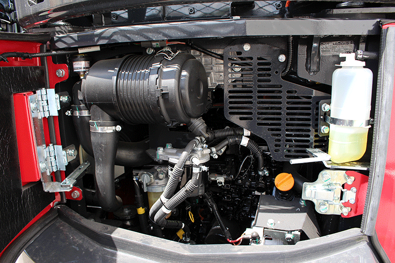 Nullheckbagger mit effizientem Motor