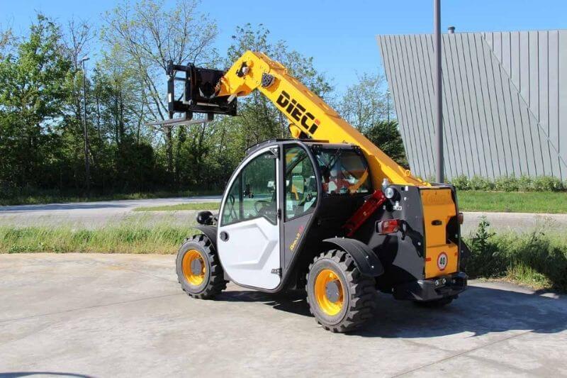 Apollo 26.6 von Dieci auf Asphalt