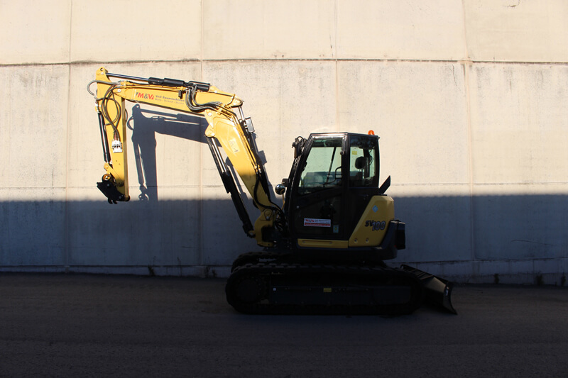Seite des Yanmar SV100-2PB