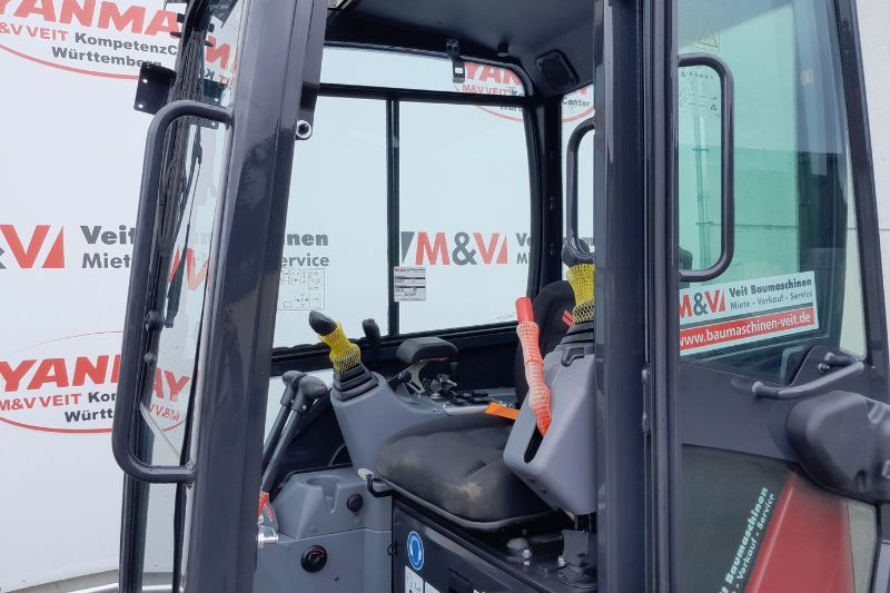 Mieten des Minibaggers SV15VT von Yanmar