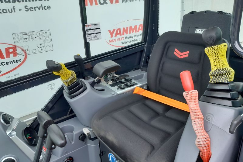 Mieten des Minibaggers von Yanmar SV15VT