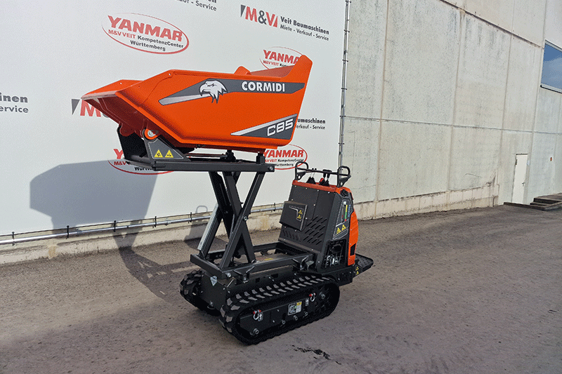 Cormidi C13.85 HI Kettendumper mieten im Raum Stuttgart – kompakter Raupendumper mit hoher Nutzlast und starker Traktion, optional mit schneller Lieferung durch unsere hauseigene Disposition direkt auf Ihre Baustelle im Hoch-, Tief- oder GaLaBau