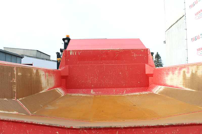 Hohe Nutzlast des PowerBully 12 D Kettendumpers – leistungsstarker Dumper für den Transport großer Materialmengen im professionellen Baustelleneinsatz