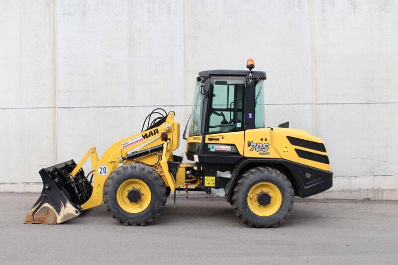 linke Seite des Radlader Yanmar V70 Stage 5