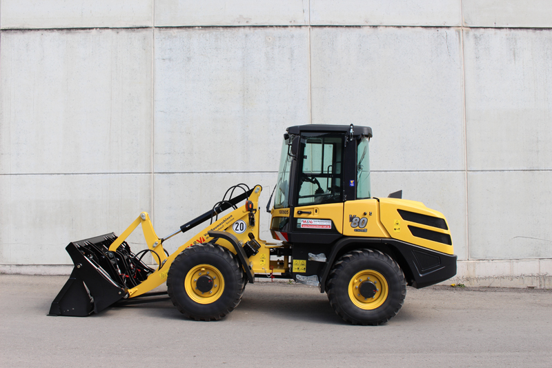 Radlader Yanmar V80
