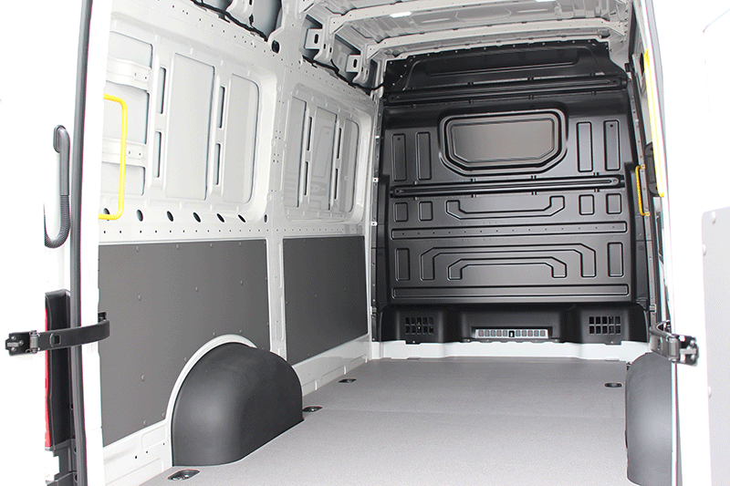Massig Platz im VW Crafter 2.0 TDI Transporter